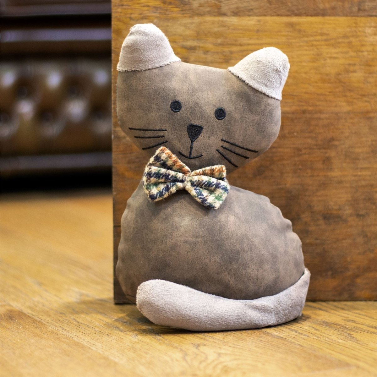 Faux Leather Cat Doorstop | Tartan Bow Cat Doorstopper Animal Doorstop - 1.5kg - Doorstop